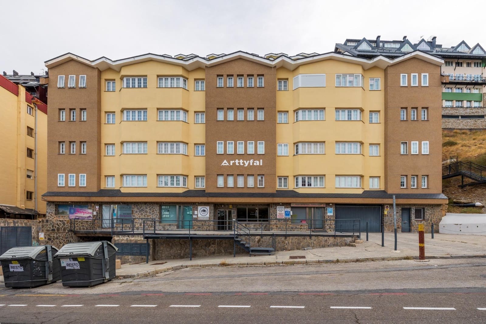 2 soveværelse Lejlighed til salg i Sierra Nevada - € 175.000 (Ref: 8886000)