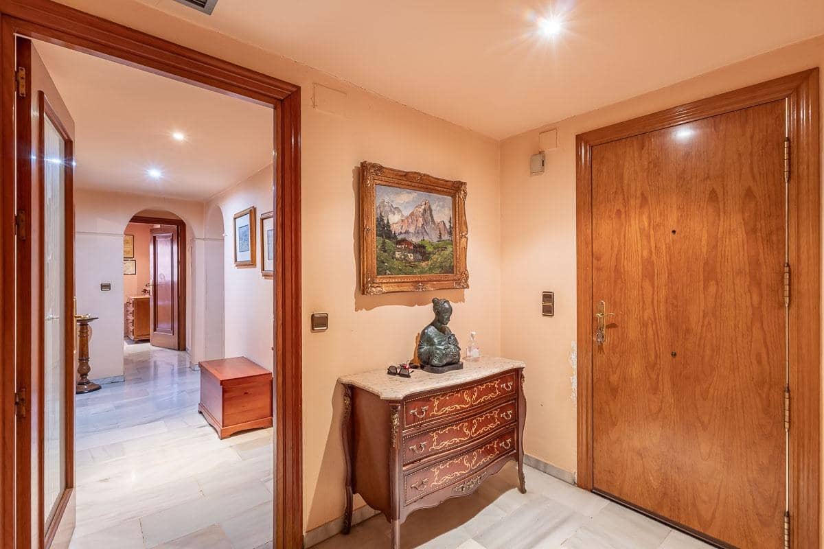 3 quarto Apartamento para venda em Granada cidade com piscina - 1 360 000 € (Ref: 8917925)