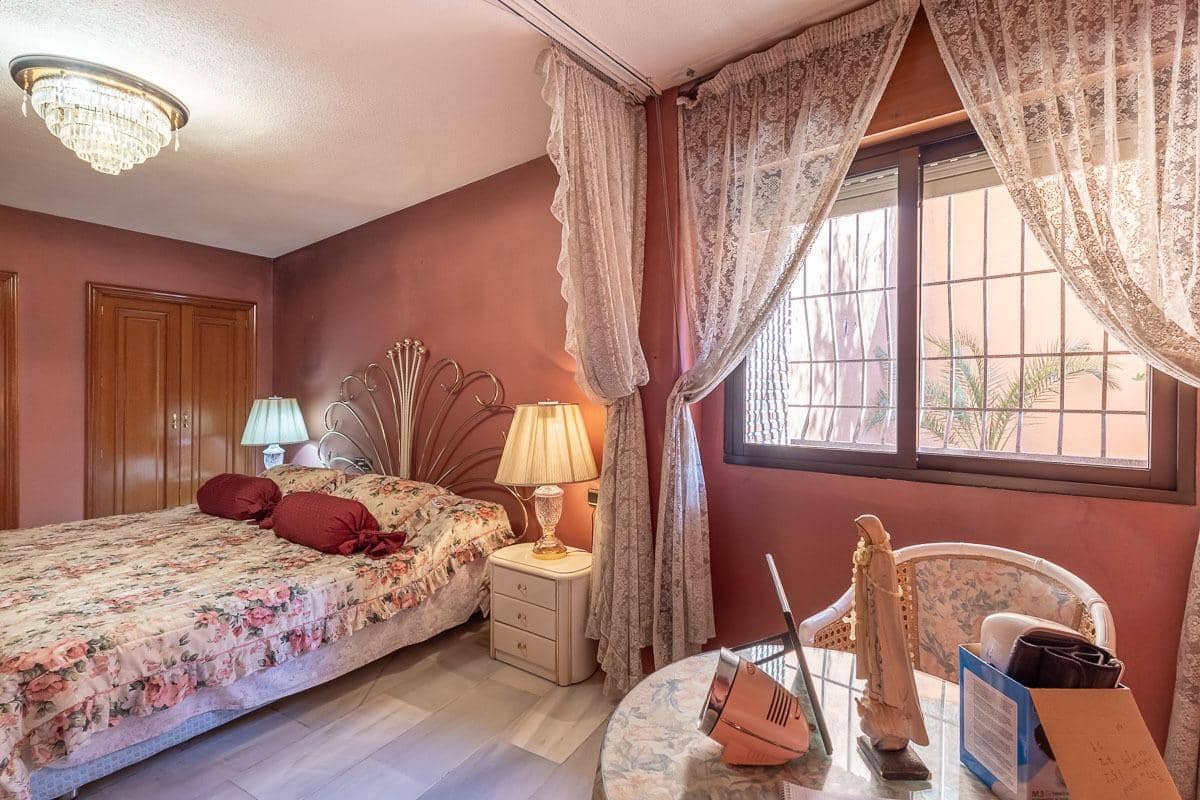 3 quarto Apartamento para venda em Granada cidade com piscina - 1 360 000 € (Ref: 8917925)