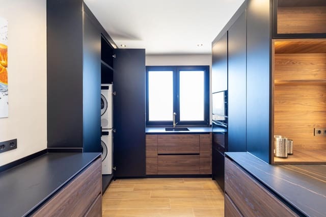 3 slaapkamer Penthouse te koop in Armilla met zwembad garage - € 800.000 (Ref: 8926456)