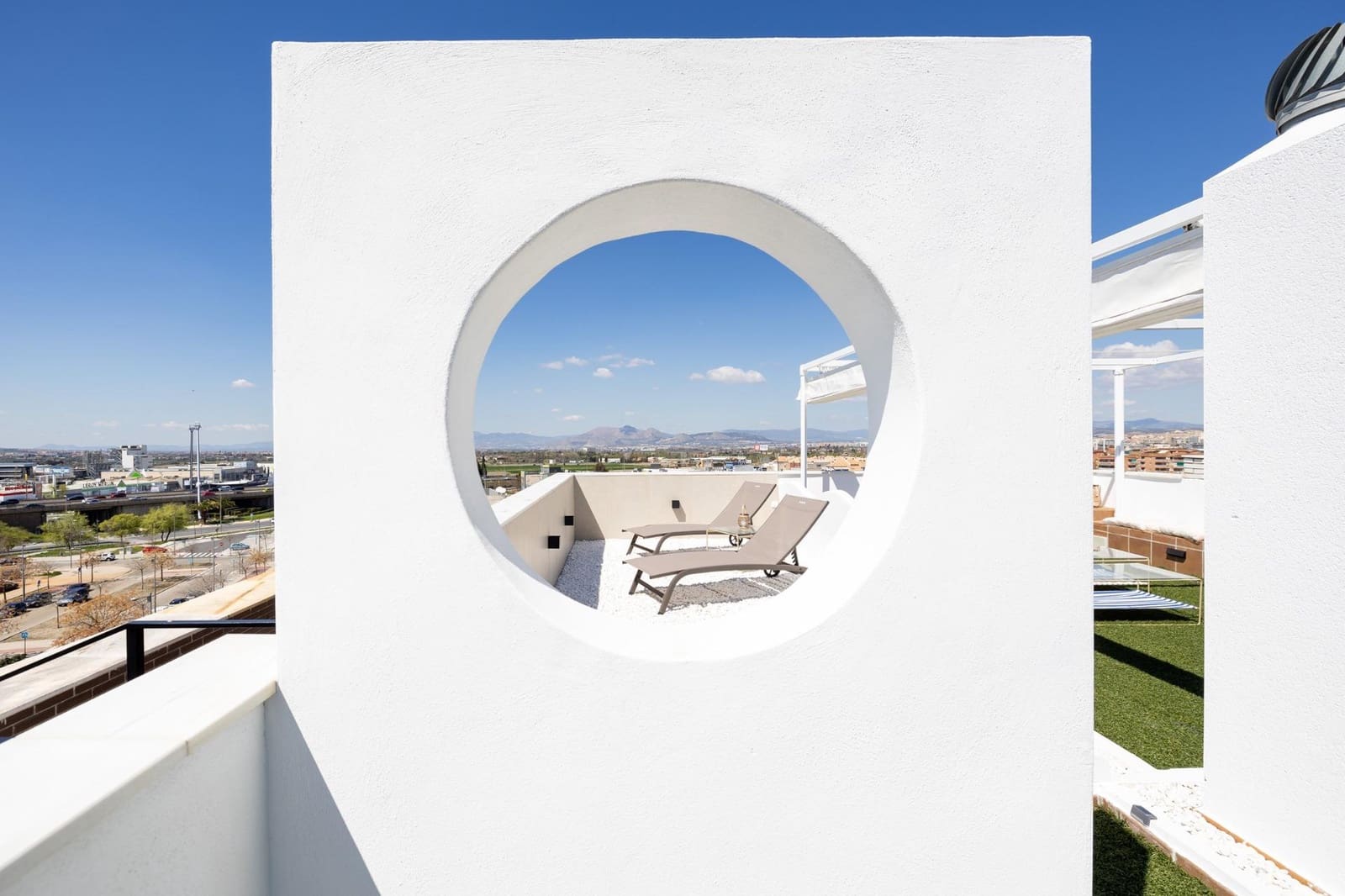 3 soveværelse Penthouse til salg i Armilla med swimmingpool garage - € 800.000 (Ref: 8926456)