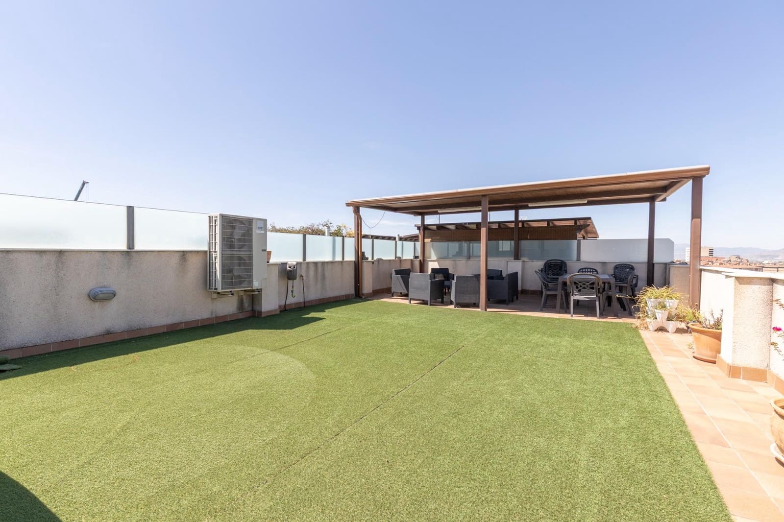 3 soveværelse Lejlighed til salg i Granada by med swimmingpool garage - € 595.000 (Ref: 8937156)