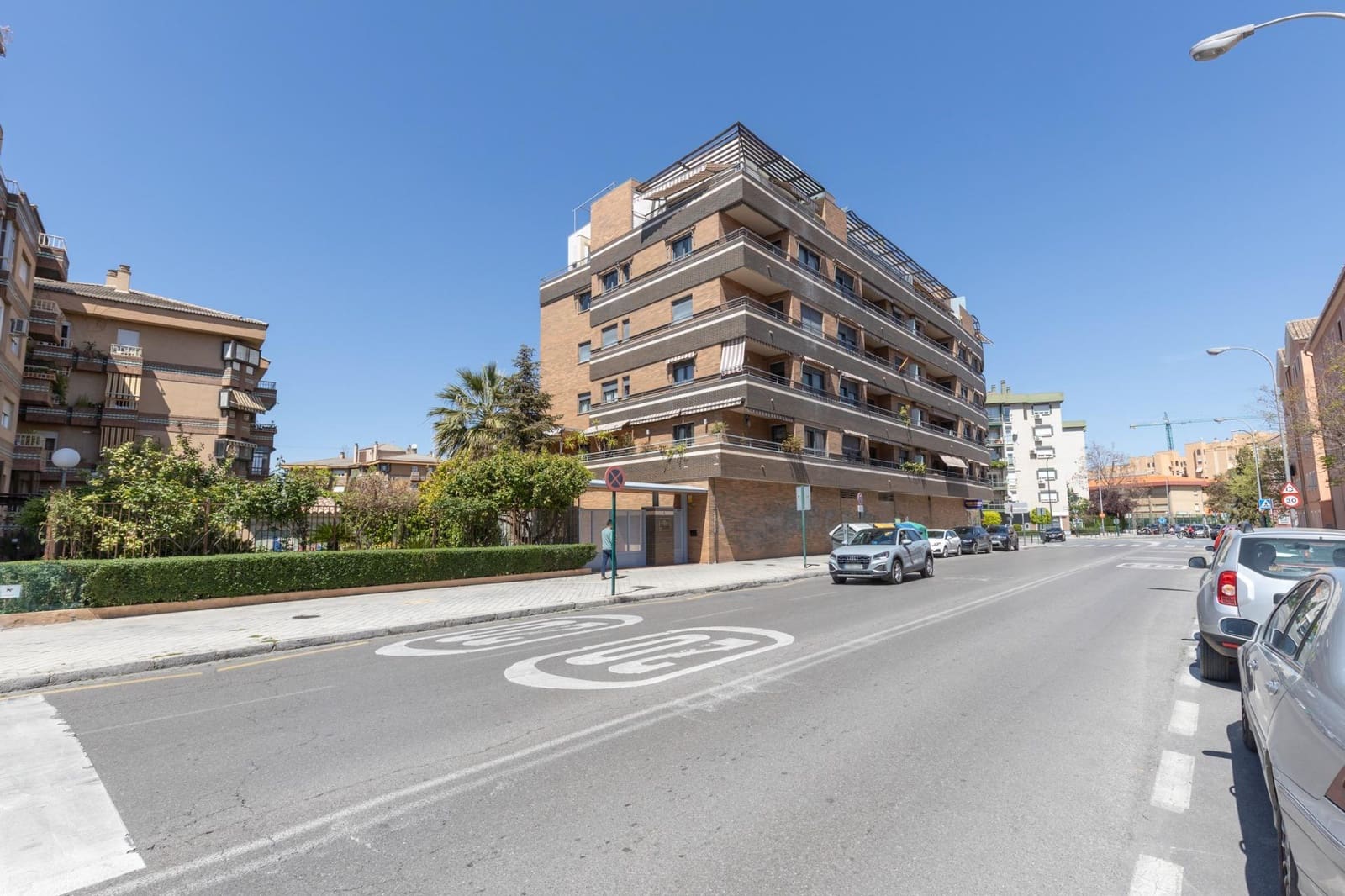 3 soveværelse Lejlighed til salg i Granada by med swimmingpool garage - € 595.000 (Ref: 8937156)