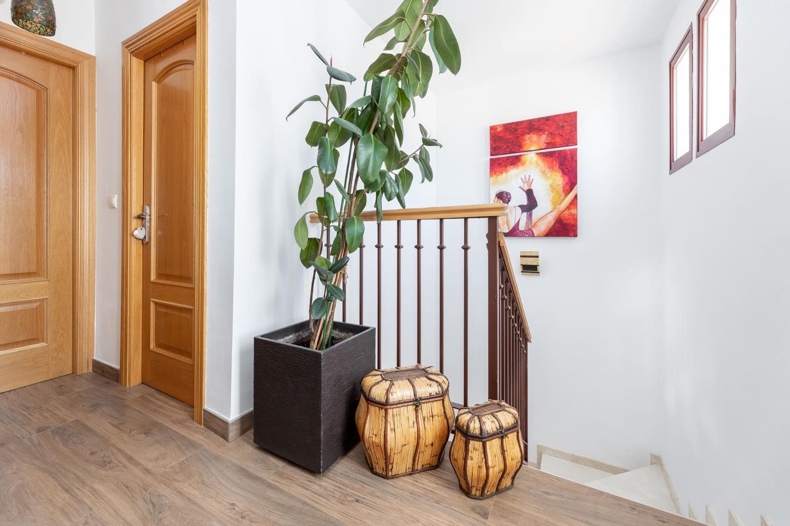 4 bedroom Semi-detached Villa for sale in Granada city with garage - € 375,000 (Ref: 8944026)