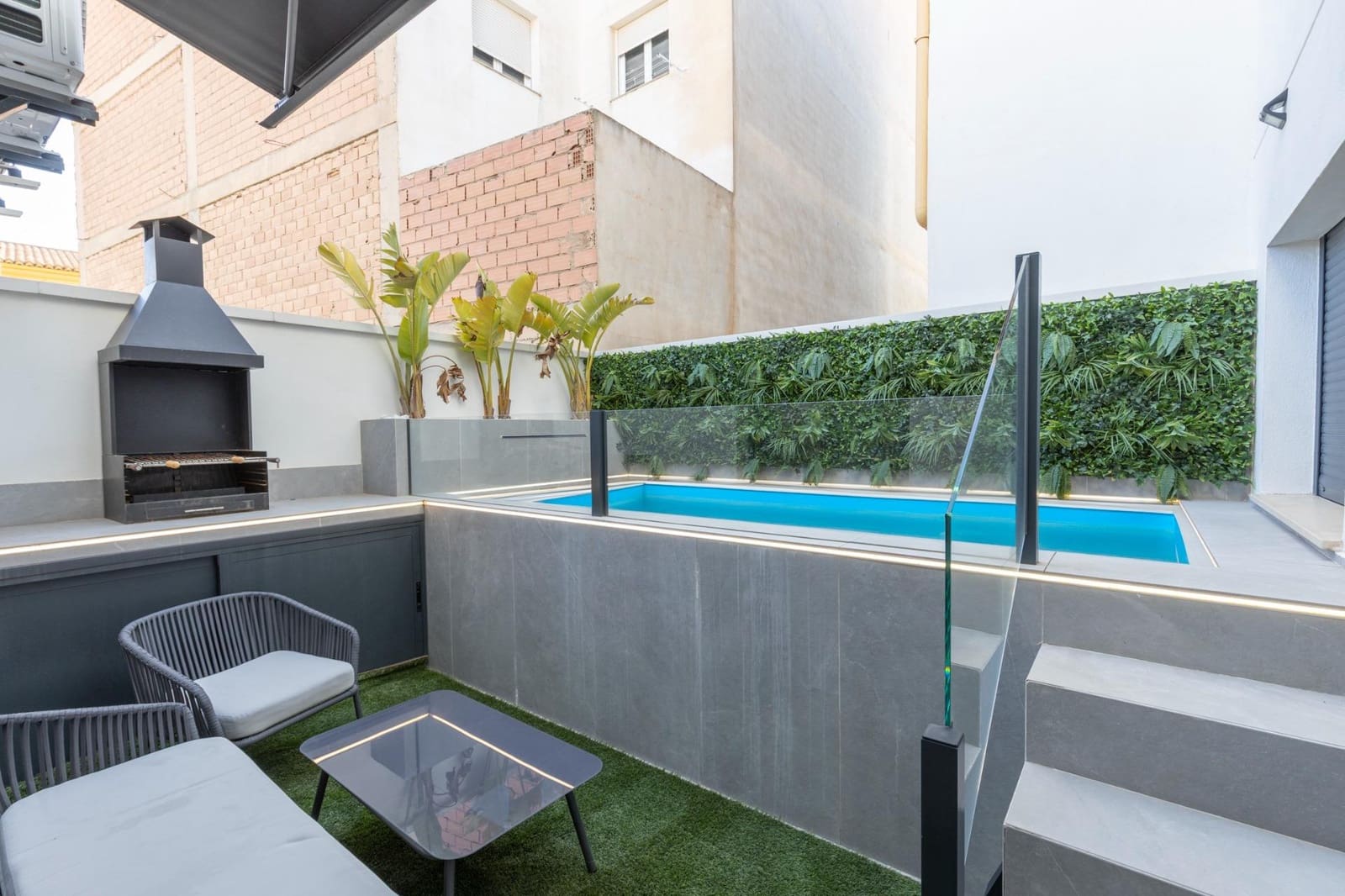 4 soveværelse Rækkehus til salg i Padul med swimmingpool garage - € 350.000 (Ref: 8946773)