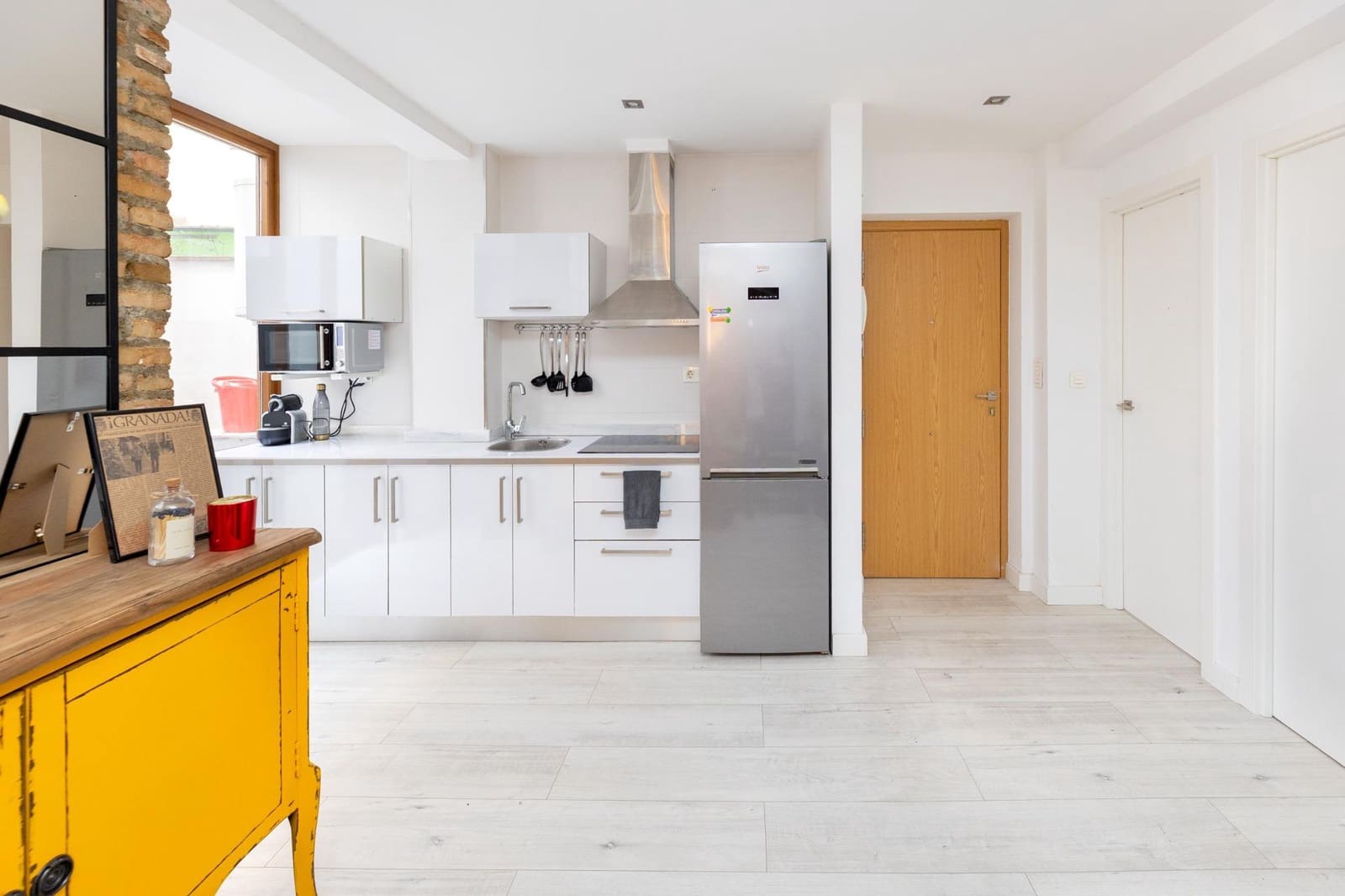 3 slaapkamer Flat te koop in Granada stad met garage - € 249.000 (Ref: 8976163)