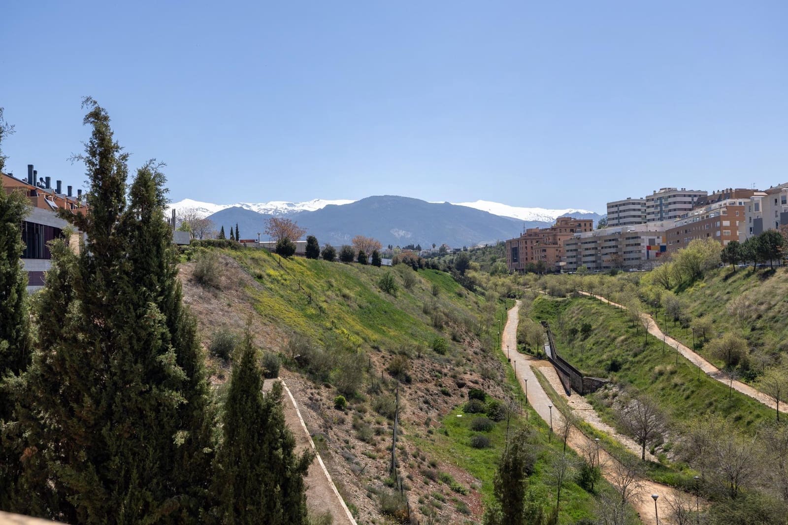 5 soveværelse Villa til salg i Granada by med swimmingpool garage - € 1.600.000 (Ref: 8976165)