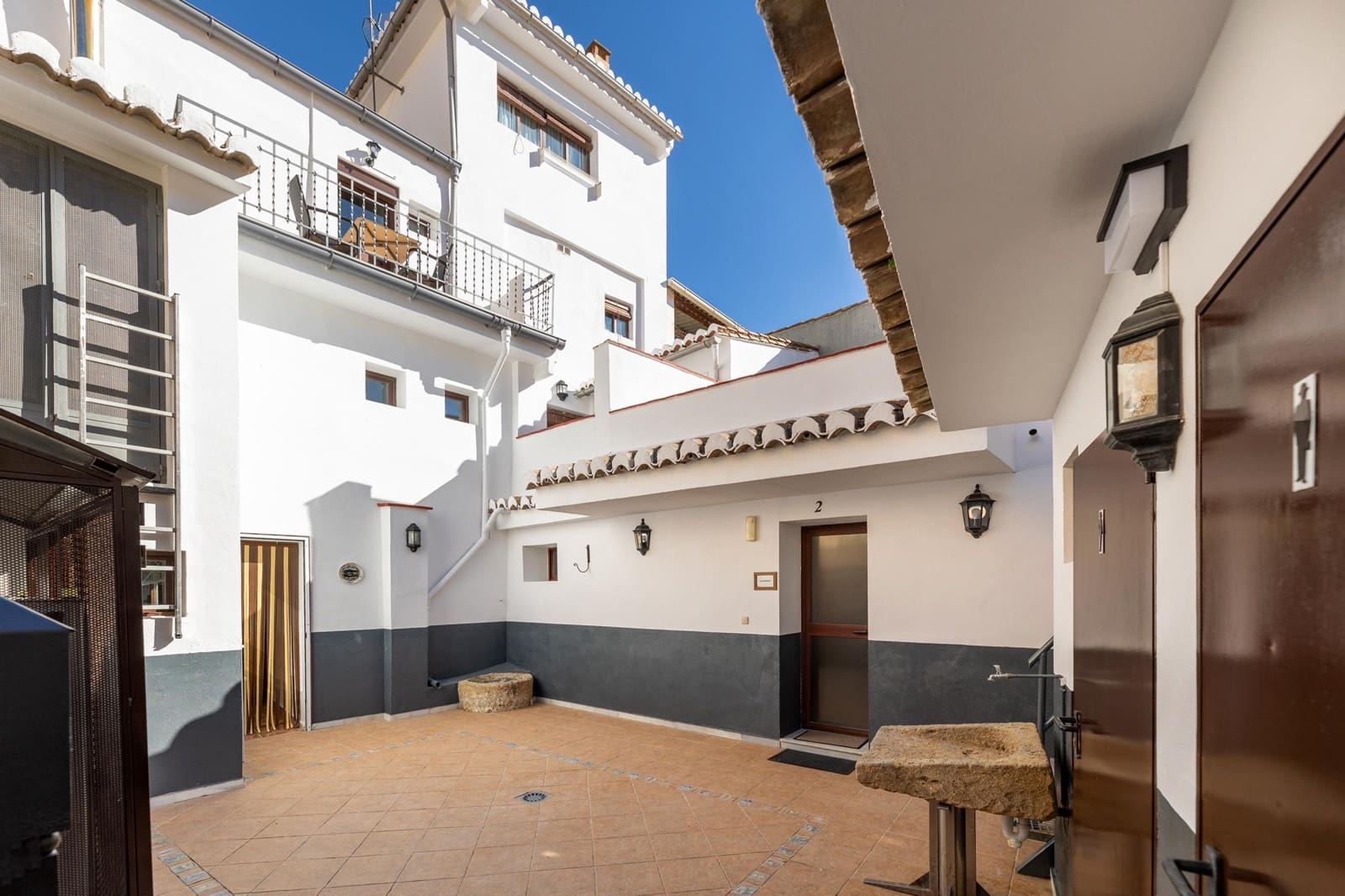 14 soveværelse Guesthouse/B & B til salg i Alhama de Granada - € 420.000 (Ref: 9004830)