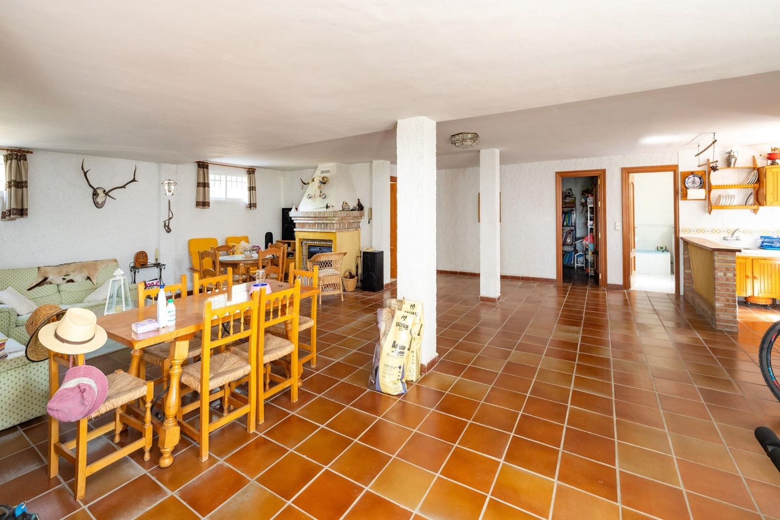 4 soveværelse Villa til salg i Albolote med swimmingpool garage - € 550.000 (Ref: 9004832)