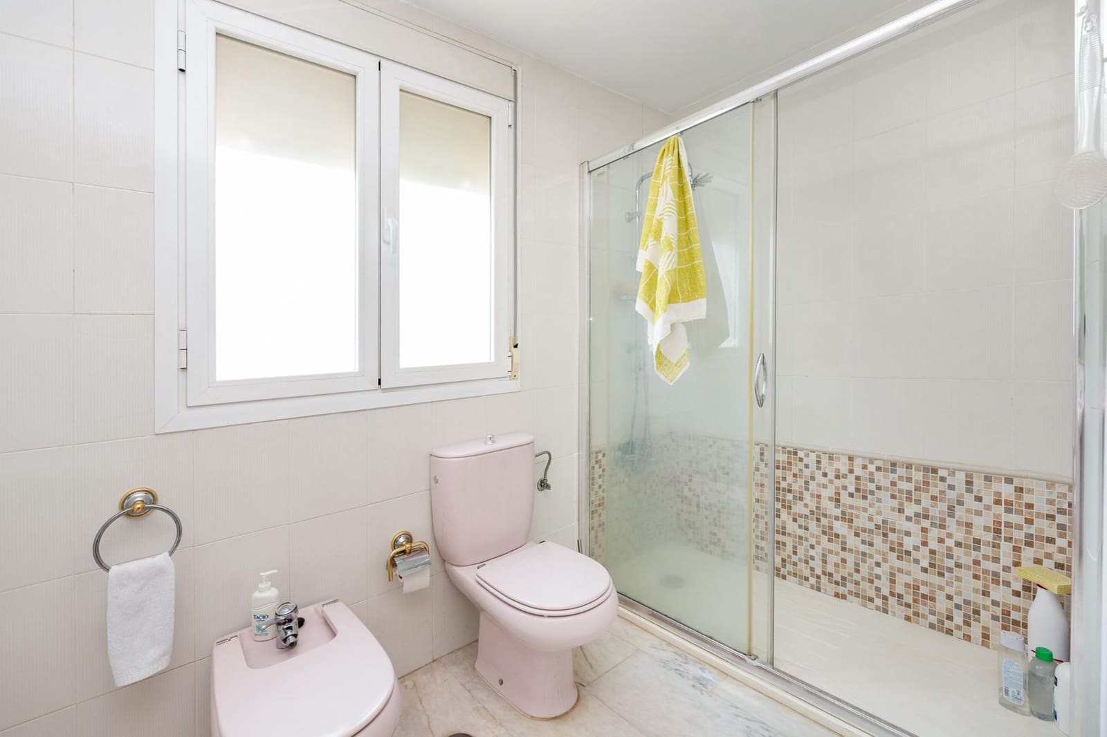 4 soveværelse Villa til salg i Albolote med swimmingpool garage - € 550.000 (Ref: 9004832)