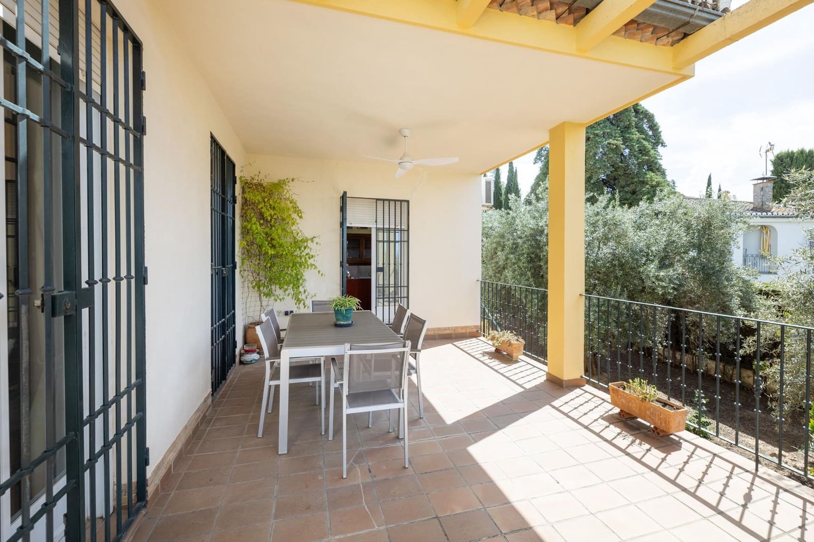 4 soveværelse Villa til salg i Albolote med swimmingpool garage - € 550.000 (Ref: 9004832)