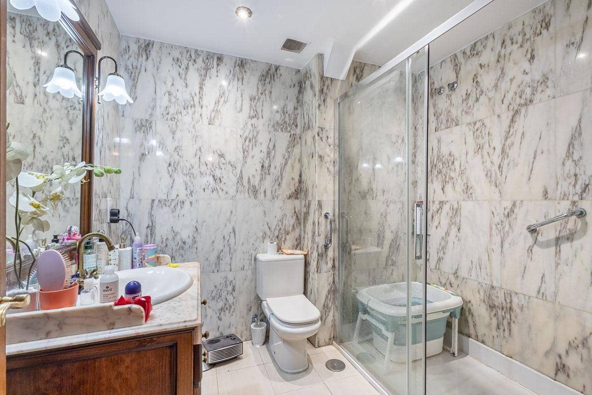 5 sypialnia Mieszkanie na sprzedaż w Miasto Grenada z garażem - 660 000 € (Ref: 9023265)