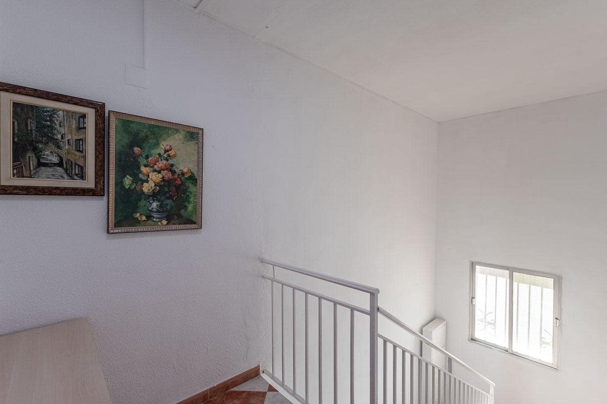 3 soveværelse Rækkehus til salg i Armilla - € 200.000 (Ref: 9023266)