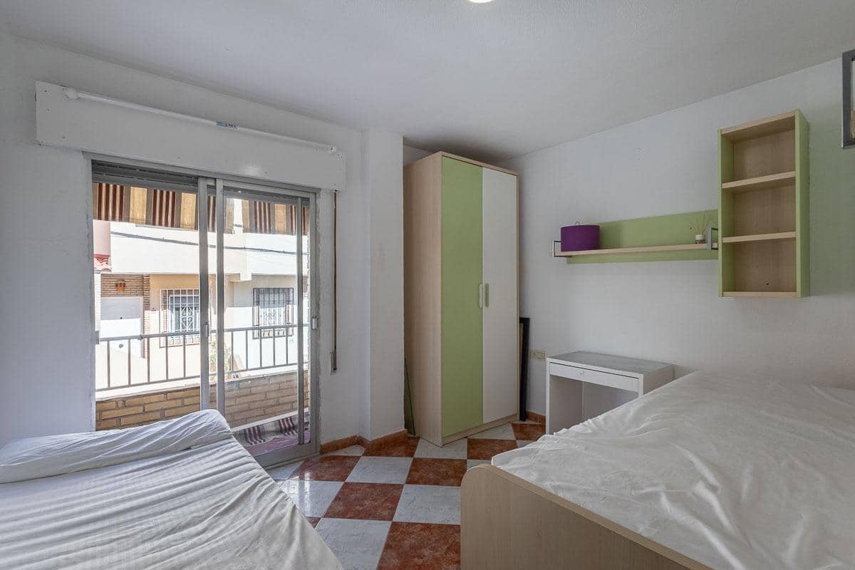 3 soveværelse Rækkehus til salg i Armilla - € 200.000 (Ref: 9023266)