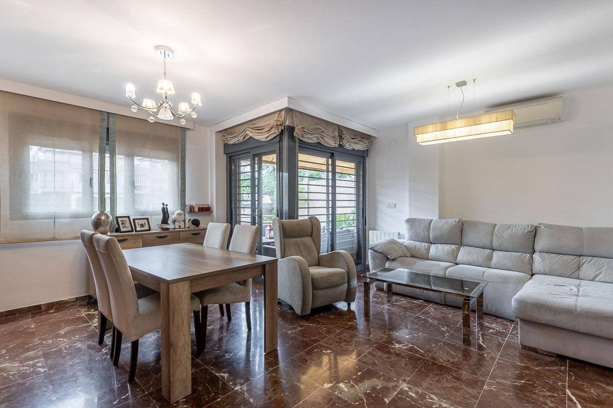 4 soverom Rekkehus til salgs i Armilla med garasje - € 405 000 (Ref: 9029528)