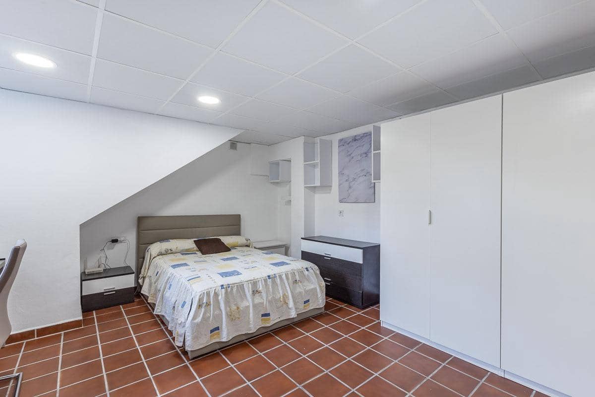 4 soverom Rekkehus til salgs i Armilla med garasje - € 405 000 (Ref: 9029528)