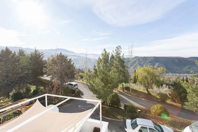 3 soveværelse Rækkehus til salg i Cenes de la Vega med swimmingpool - € 235.000 (Ref: 9031523)