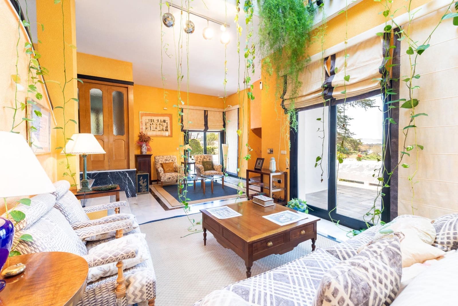 5 soveværelse Villa til salg i Granada by med garage - € 890.000 (Ref: 9048796)