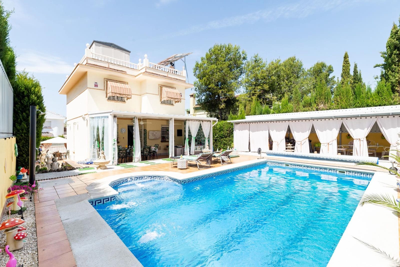 3 soveværelse Villa til salg i Albolote med swimmingpool garage - € 399.900 (Ref: 9048797)