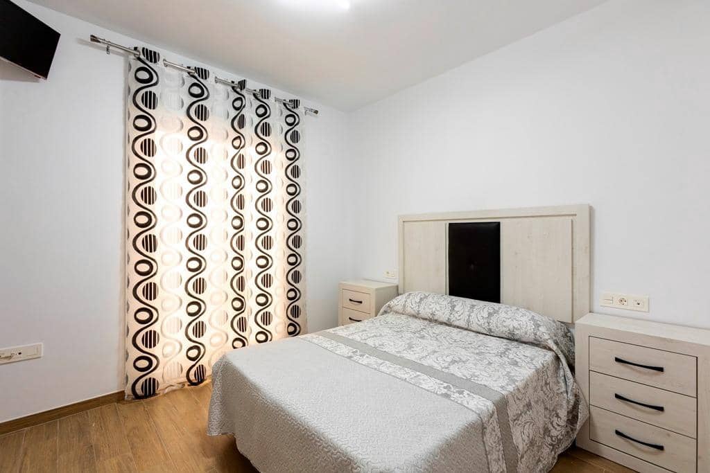 2 soveværelse Lejlighed til salg i Castell de Ferro med swimmingpool - € 190.000 (Ref: 9062349)