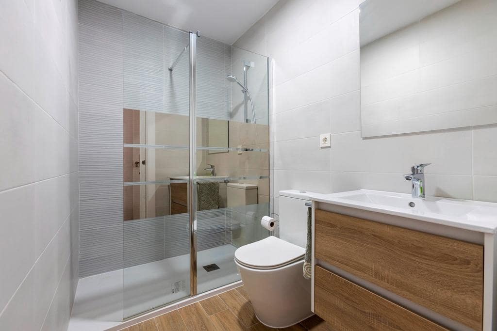 2 soveværelse Lejlighed til salg i Castell de Ferro med swimmingpool - € 190.000 (Ref: 9062349)