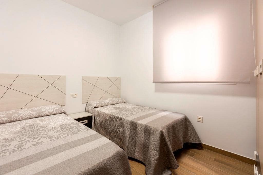 2 soveværelse Lejlighed til salg i Castell de Ferro med swimmingpool - € 190.000 (Ref: 9062349)