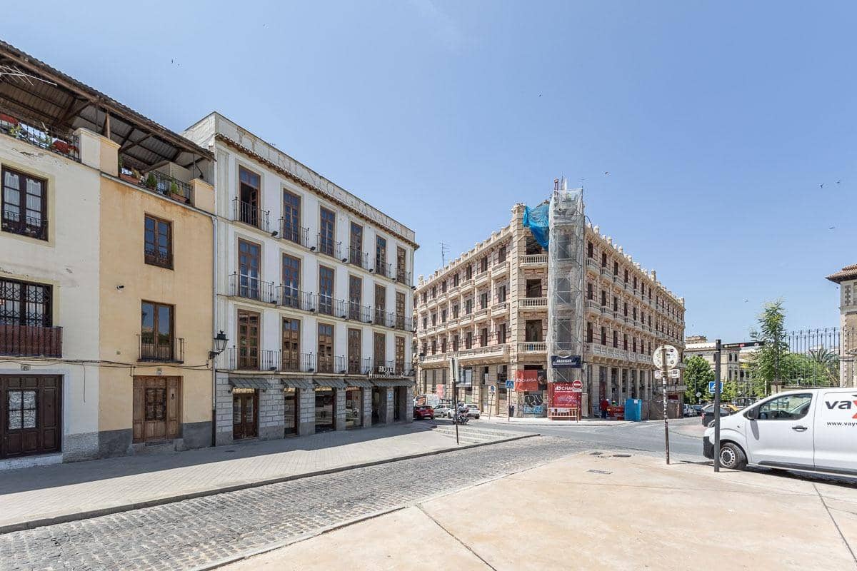 2 soveværelse Rækkehus til salg i Granada by - € 399.000 (Ref: 9065202)