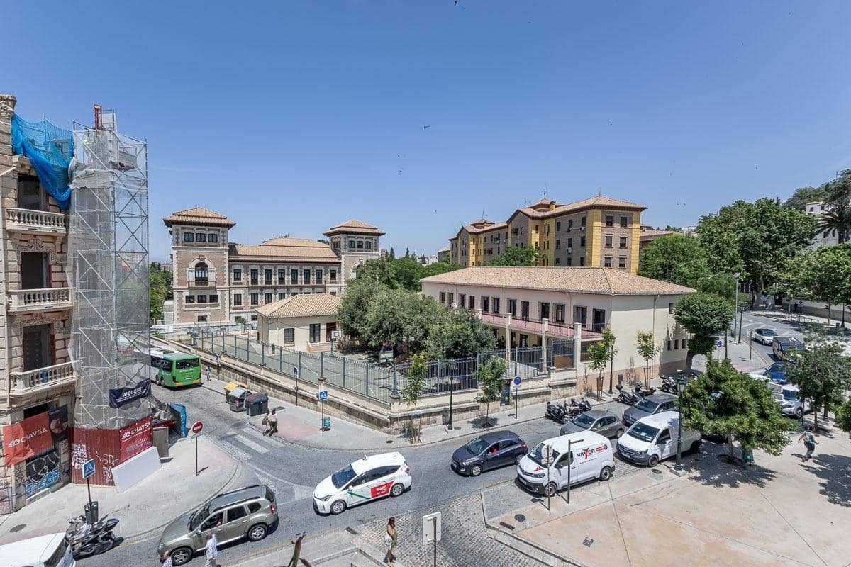 2 soveværelse Rækkehus til salg i Granada by - € 399.000 (Ref: 9065202)