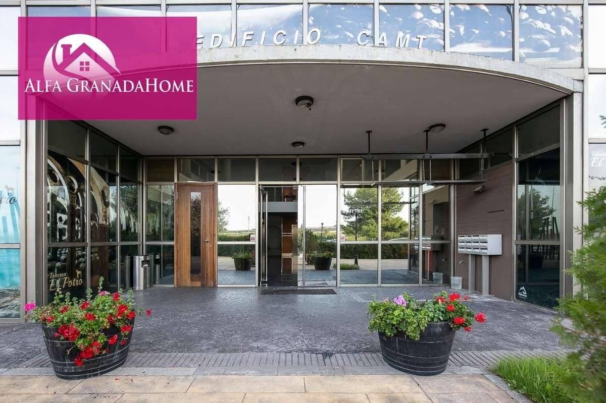 Kontor til leje i Granada by med garage - € 700 (Ref: 9099102)