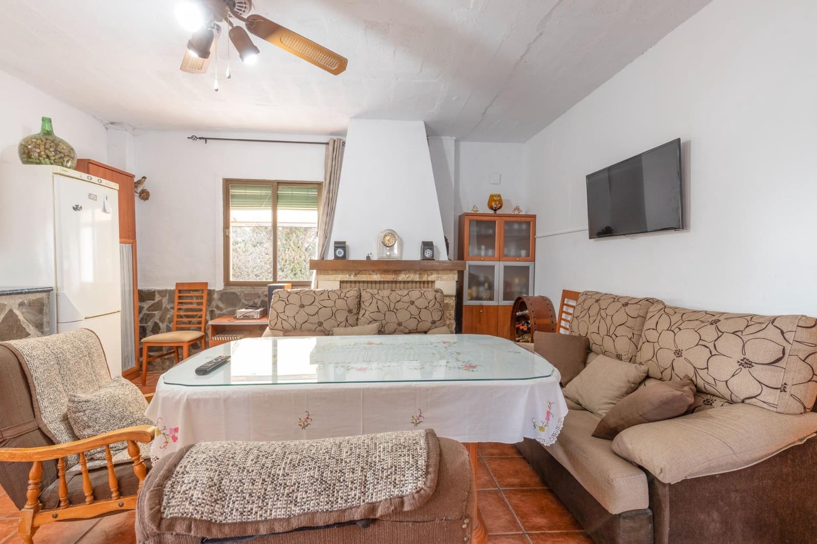 4 soverom Finca/Herregård til salgs i Cogollos Vega med svømmebasseng - € 199 000 (Ref: 9362651)