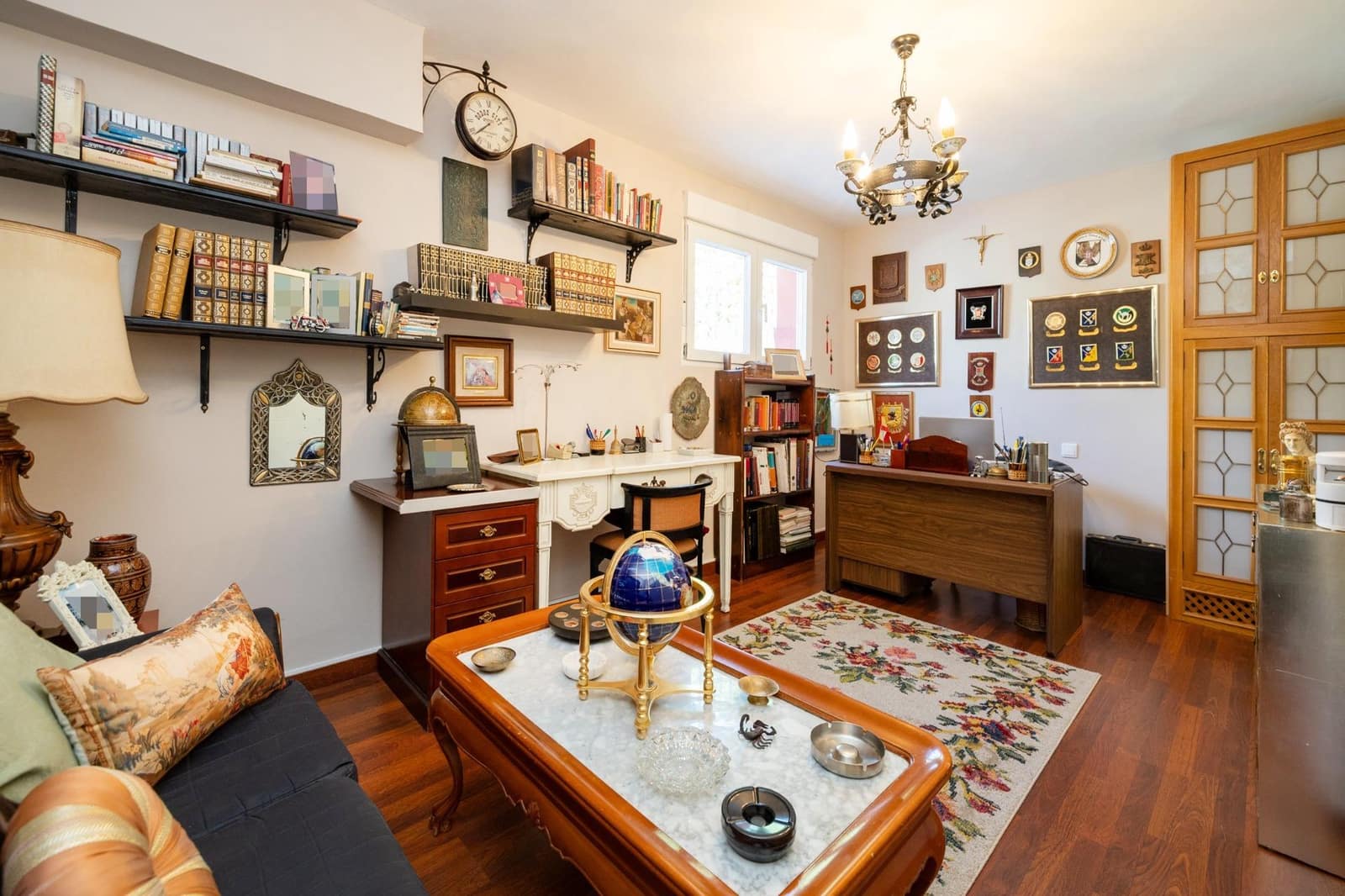 4 makuuhuone Huvila myytävänä paikassa Pinos Genil mukana uima-altaan - 455 000 € (Ref: 9374112)