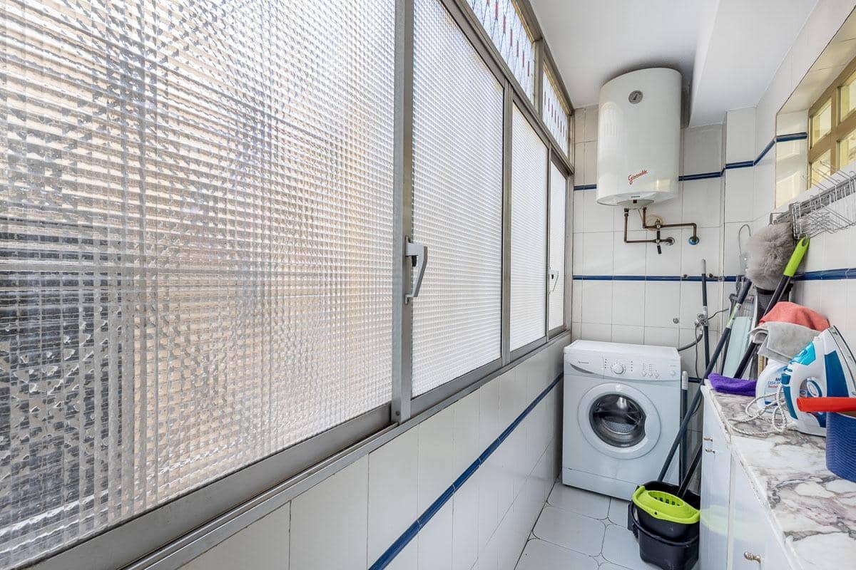 3 makuuhuone Asunto myytävänä paikassa Granada kaupunki - 615 000 € (Ref: 9374113)