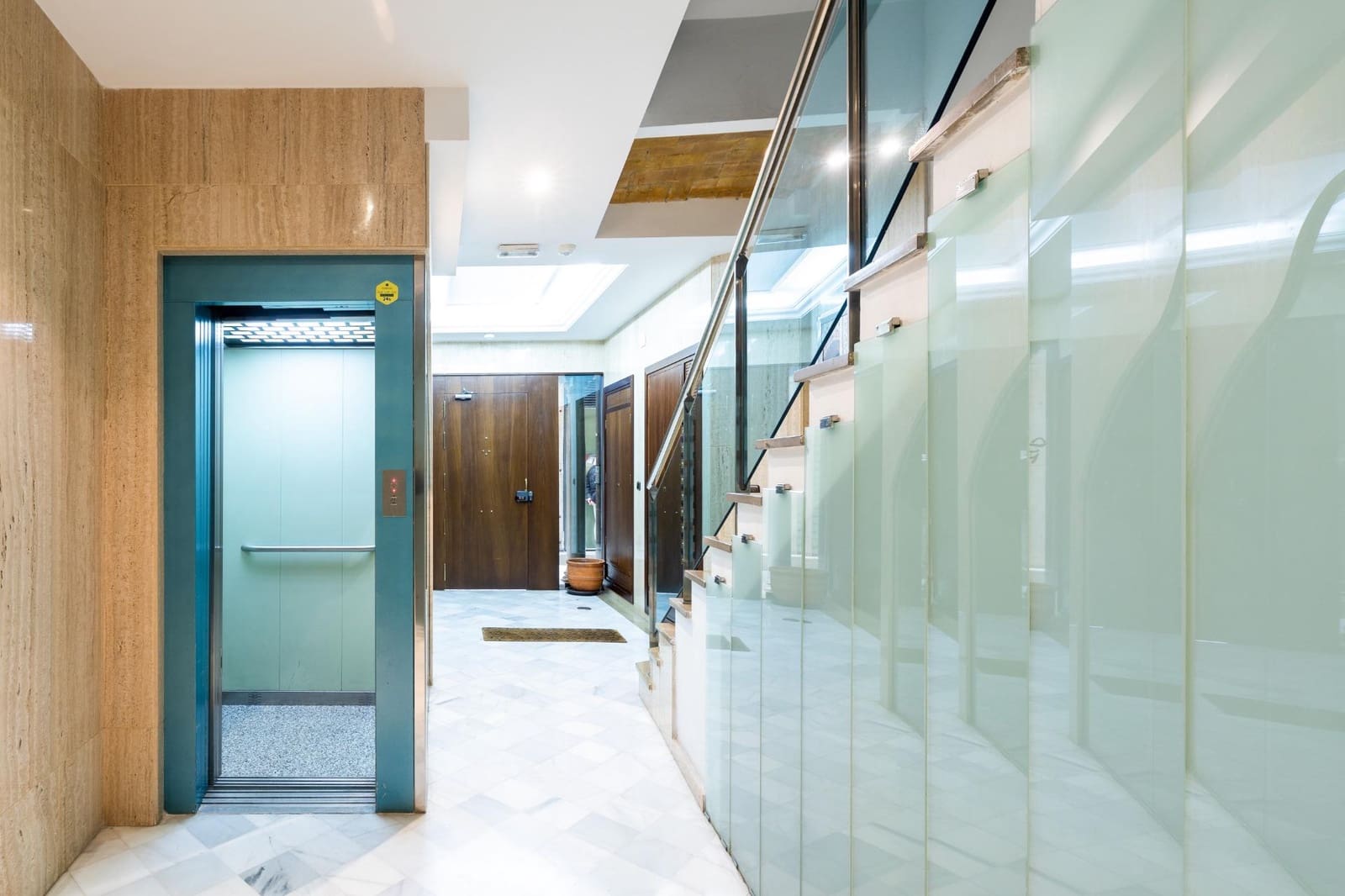 2 makuuhuone Asunto myytävänä paikassa Granada kaupunki - 420 000 € (Ref: 9374115)