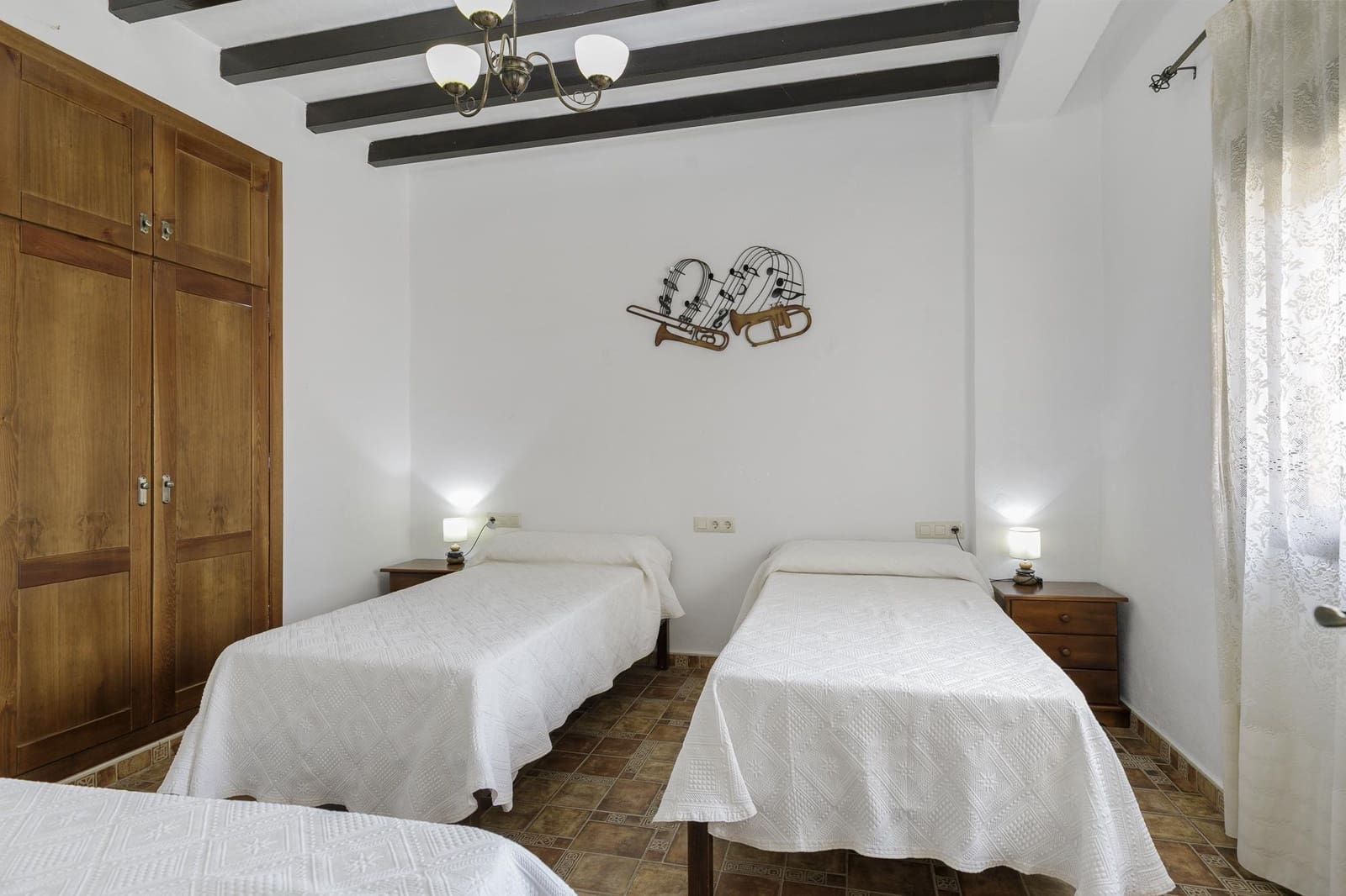 6 soveværelse Virksomhed til salg i Granada by - € 1.550.000 (Ref: 9374117)