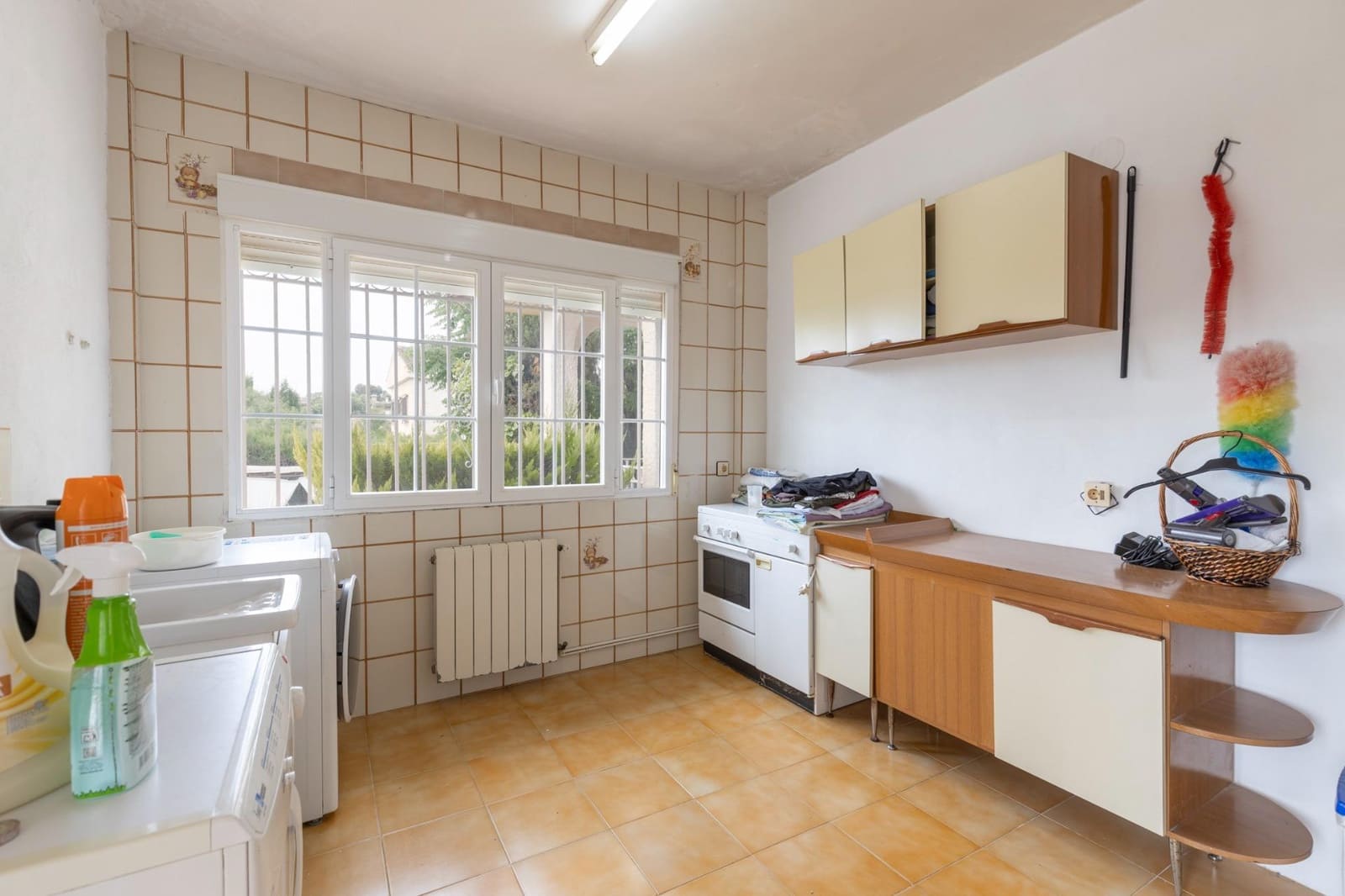 7 soveværelse Villa til salg i Otura med swimmingpool garage - € 449.000 (Ref: 9374312)