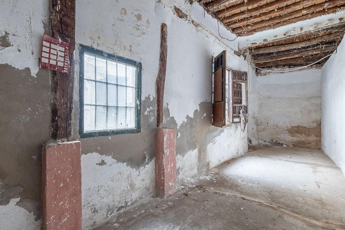 8 slaapkamer Hotel te koop in Granada stad - € 621.000 (Ref: 9374315)