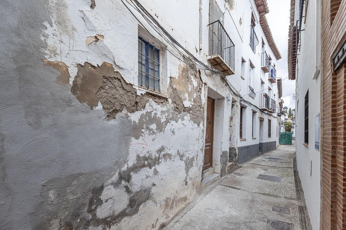 8 slaapkamer Hotel te koop in Granada stad - € 621.000 (Ref: 9374315)