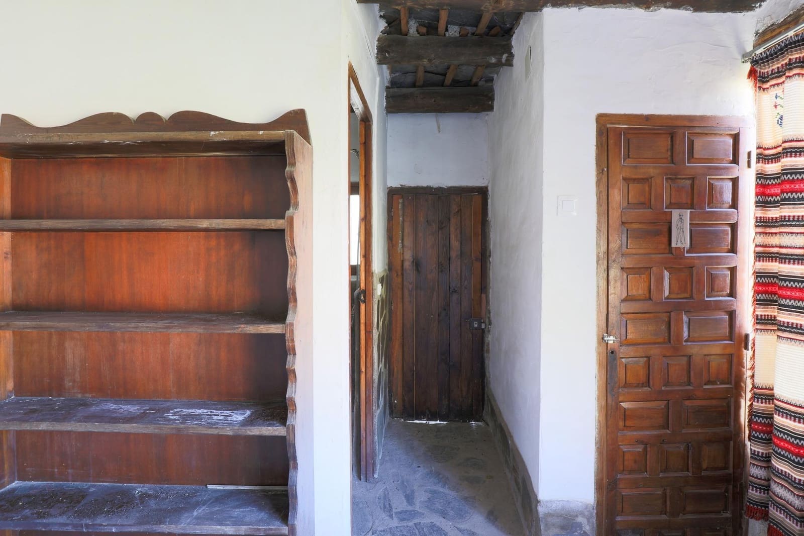 15 soverom Villa til salgs i Busquistar med garasje - € 428 656 (Ref: 9379046)