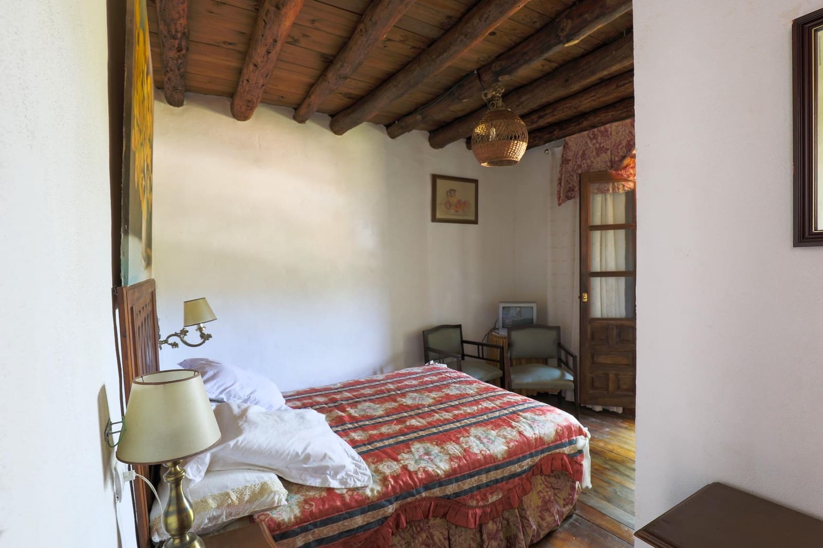 15 soverom Villa til salgs i Busquistar med garasje - € 428 656 (Ref: 9379046)