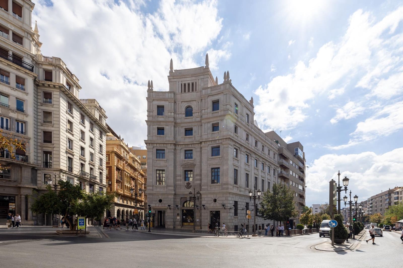 Piso de 5 habitaciones en Granada ciudad en venta - 1.100.000 € (Ref: 9382868)