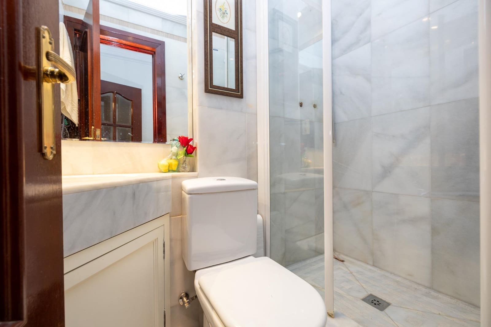 Piso de 5 habitaciones en Granada ciudad en venta - 1.100.000 € (Ref: 9382868)