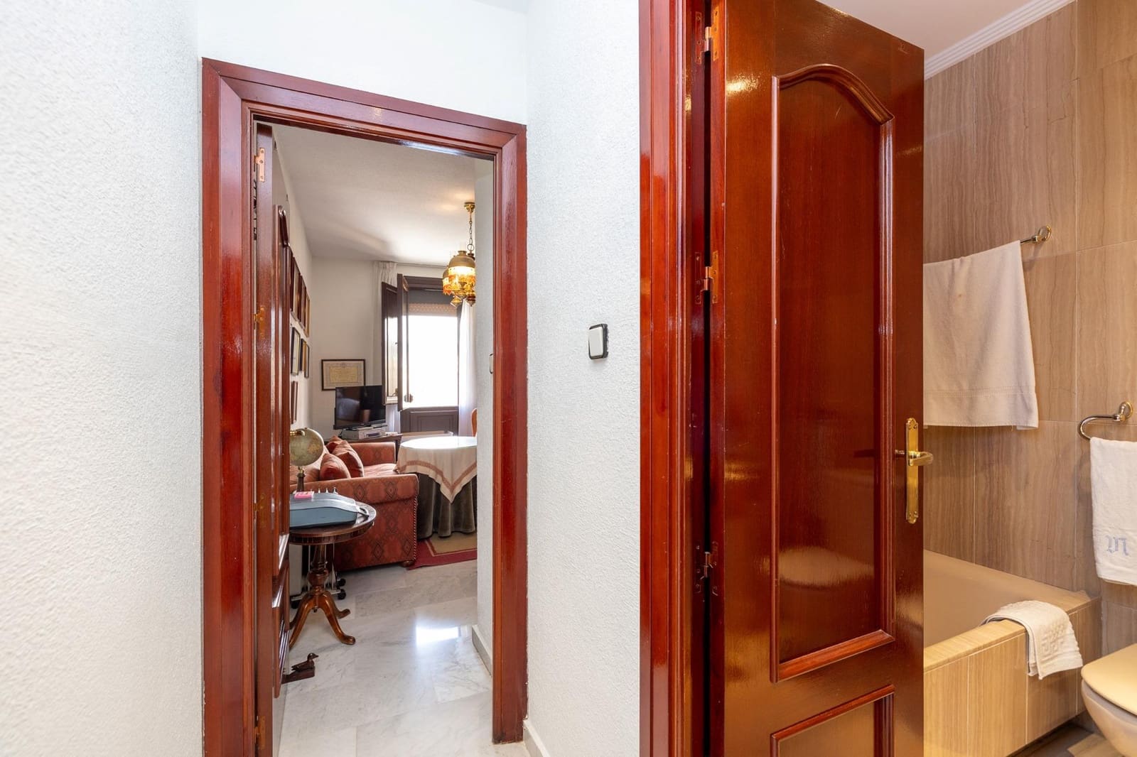 Piso de 5 habitaciones en Granada ciudad en venta - 1.100.000 € (Ref: 9382868)