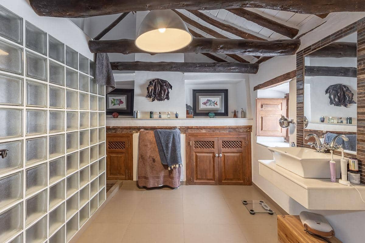 5 sypialnia Dom na sprzedaż w Alhama de Granada - 399 000 € (Ref: 9386016)