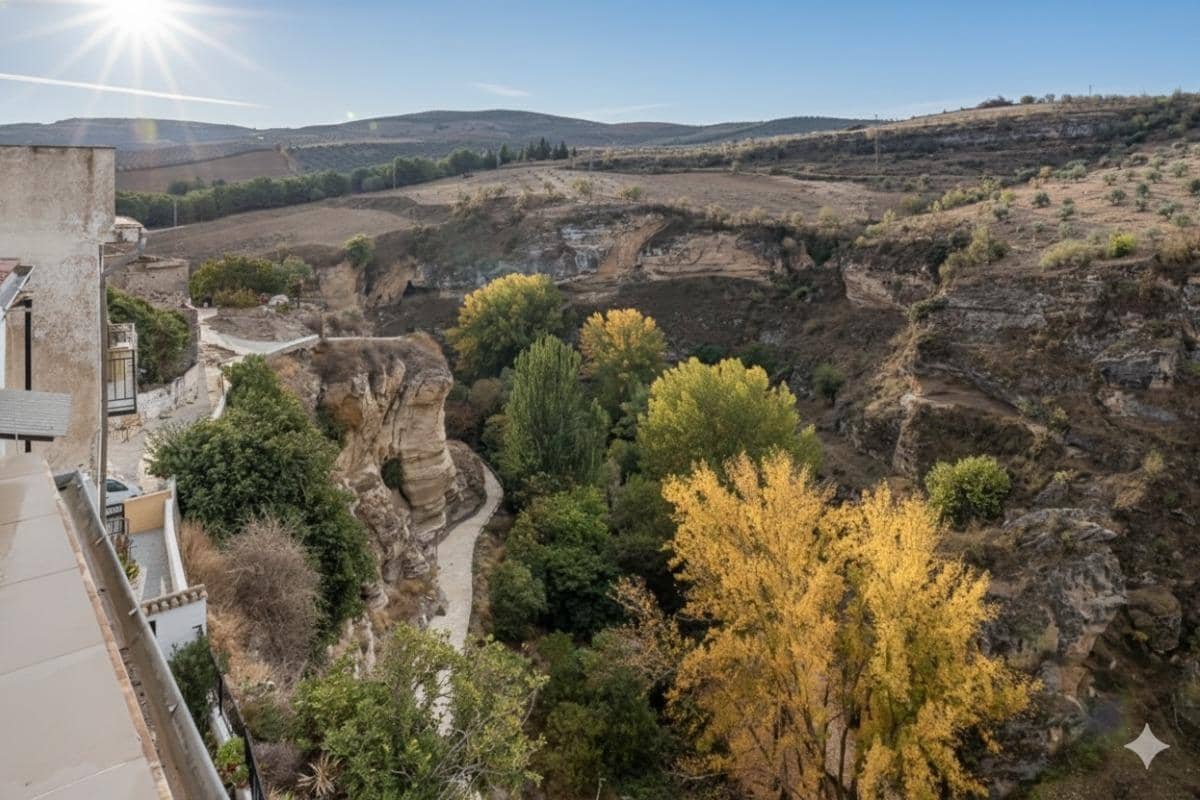 5 sypialnia Dom na sprzedaż w Alhama de Granada - 399 000 € (Ref: 9386016)