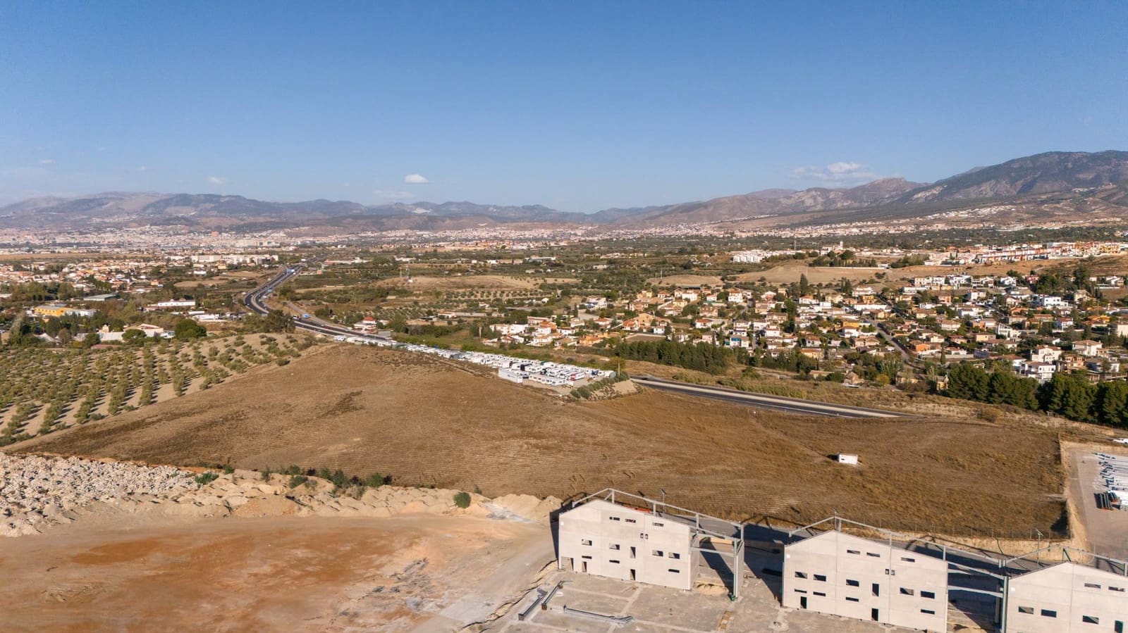 Ubebygd land til salgs i Otura - € 950 000 (Ref: 9396020)