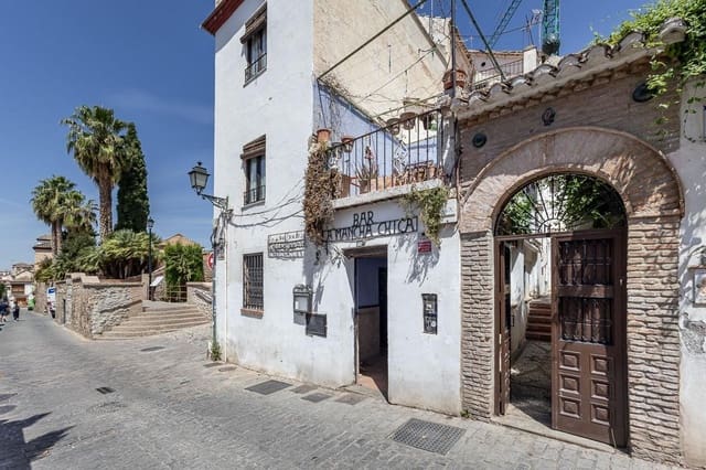 11 soveværelse Byhus til salg i Granada by - € 1.500.000 (Ref: 9404428)