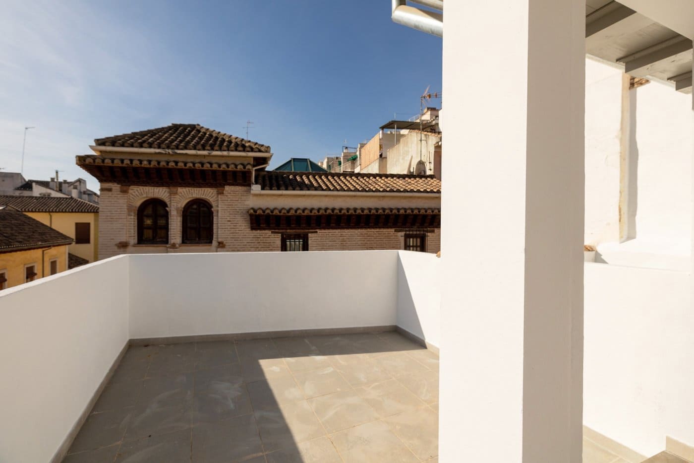 Maison de Ville à vendre à Grenade ville - 1 200 000 € (Ref: 9404429)