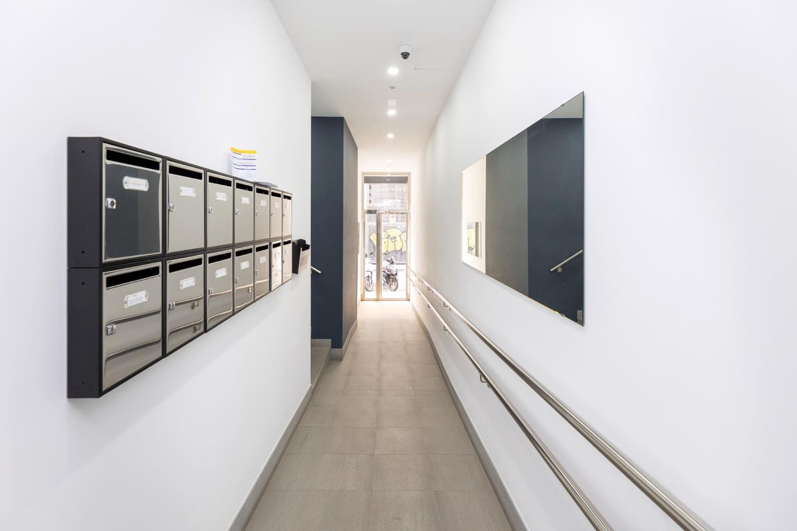 4 Zimmer Wohnung zu verkaufen in Granada Stadt mit Garage - 590.000 € (Ref: 9414125)