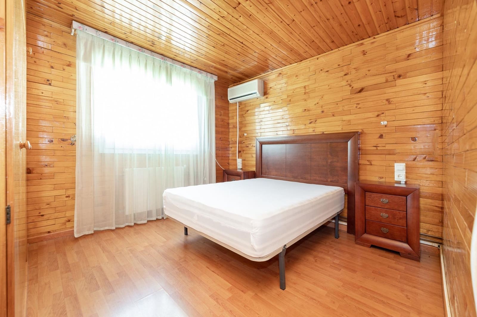 5 sypialnia Mieszkanie na sprzedaż w Albolote z basenem - 315 000 € (Ref: 9415968)