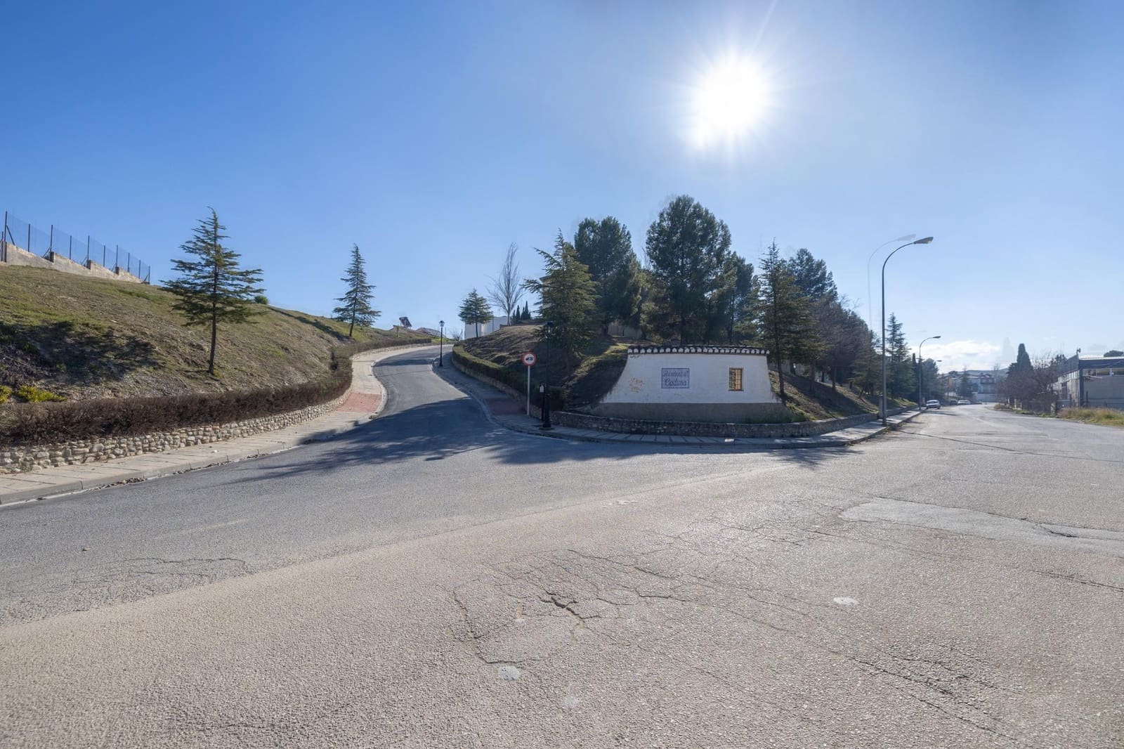 Chalet de 4 habitaciones en Alhendín en venta con piscina garaje - 345.000 € (Ref: 9470395)